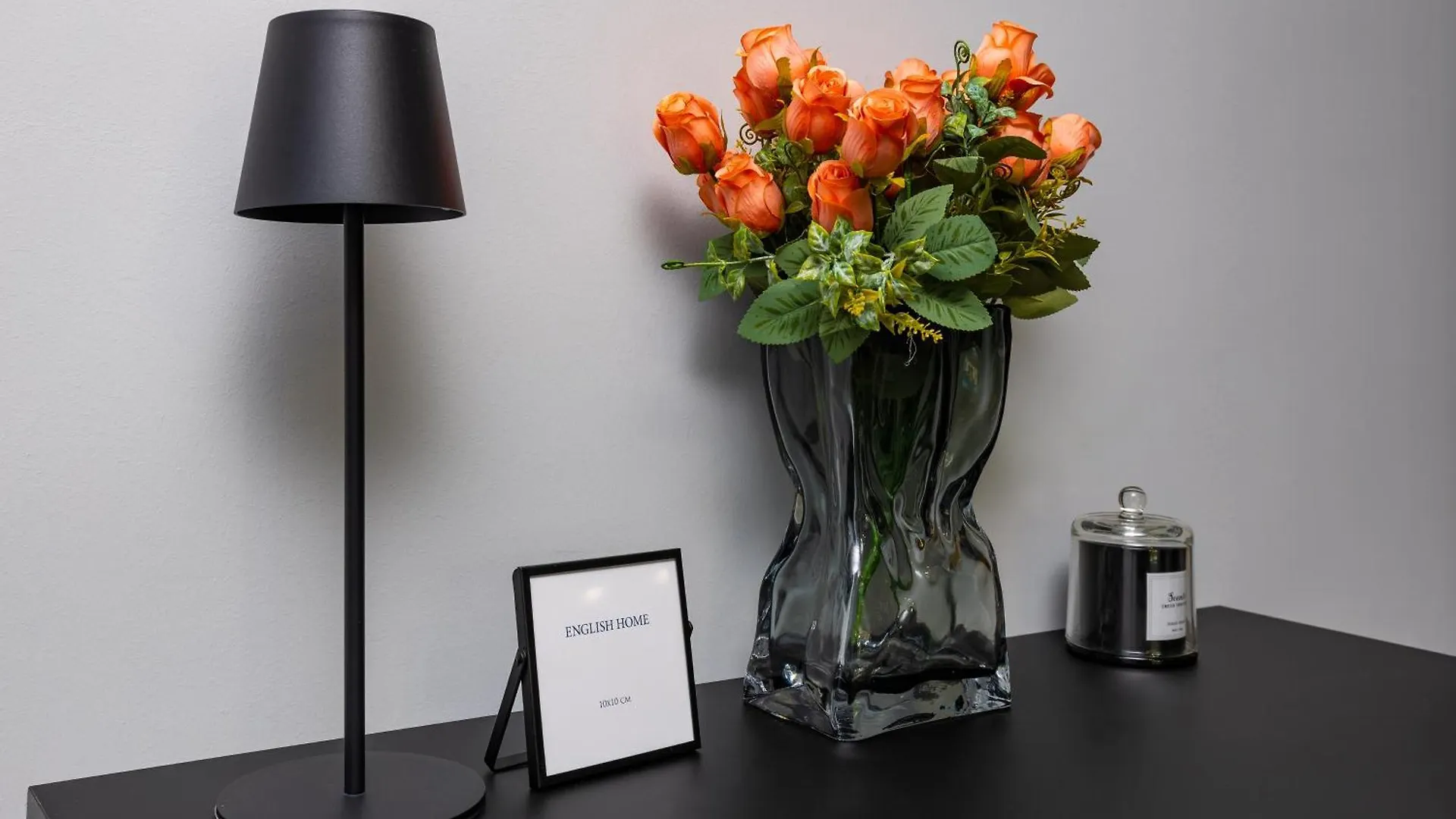 Happy People Plovdiv - Grey 1-Bd Apartment By Flat Mаnager 0*,  Bulharsko