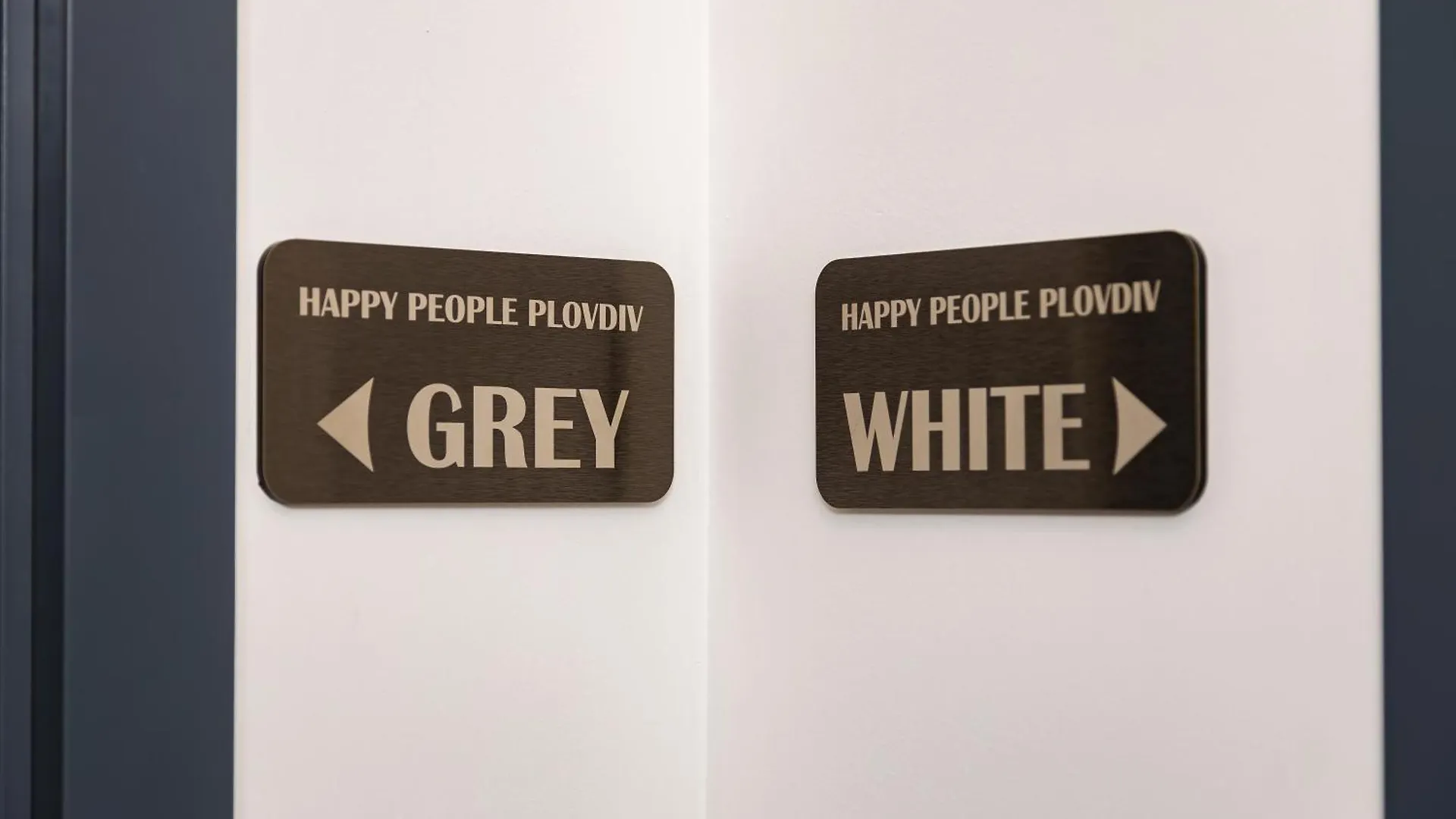 Happy People Plovdiv - Grey 1-Bd Apartment By Flat Mаnager